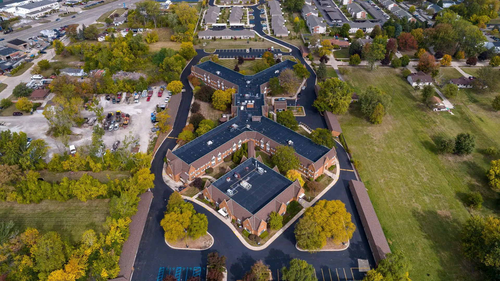 Aerial view of American House East I, a senior living community in Roseville, Michigan